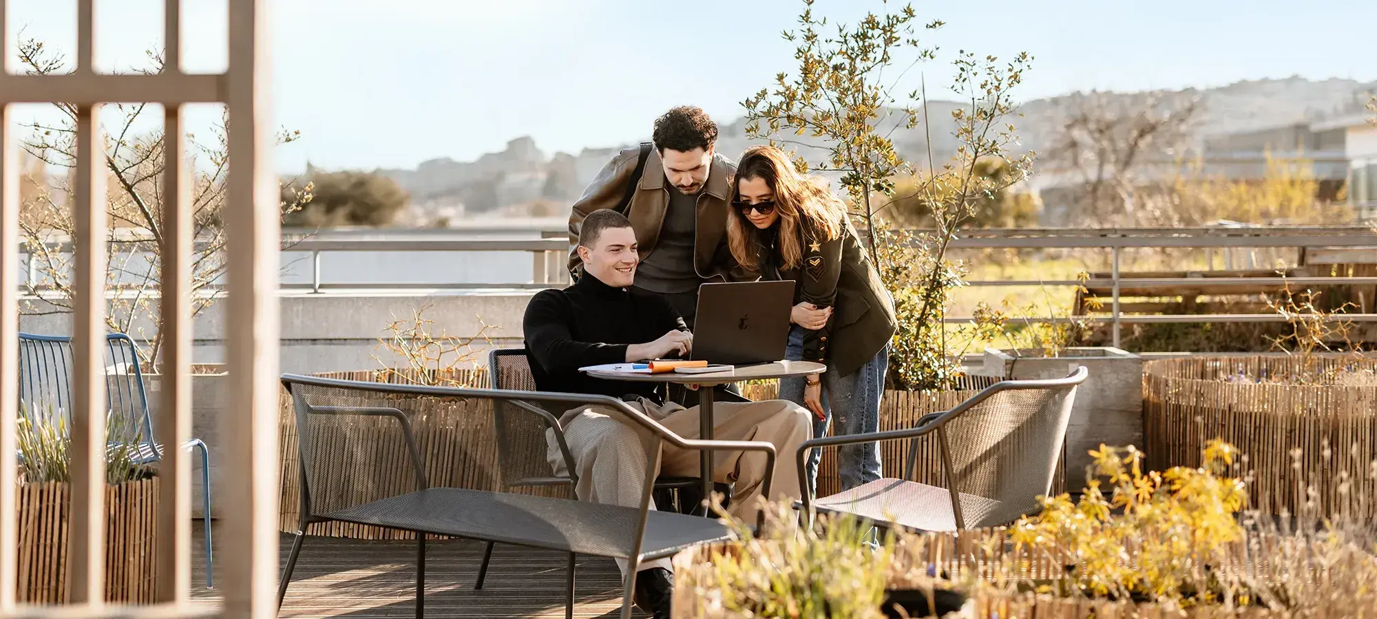 How scholarships work at a French business school - guide
