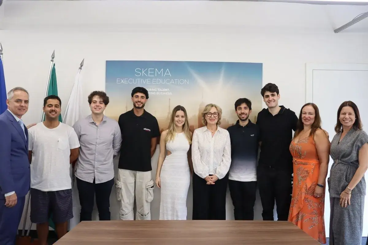 skema-brasil-promove-graduacao-de-mais-uma-turma-do-bba