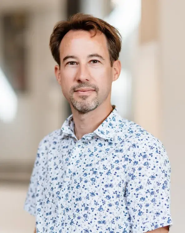 Tom VAN LAER